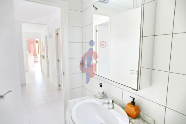 Oportunidad en el centro: 120 m2, 4 dormitorios y terrazas con vistas al mar — 37