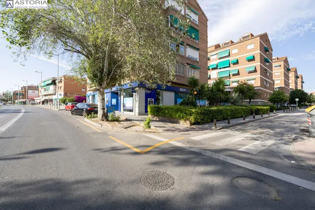 Plaza de garaje y trastero junto al Hospital de Traumatología — 9