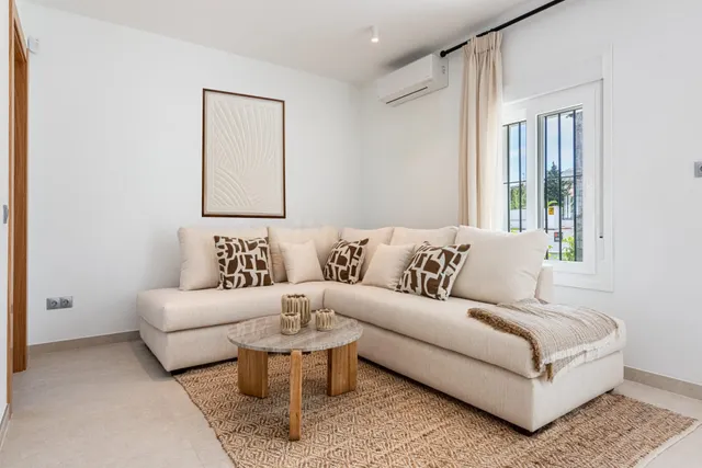 Magnifica casa independiente situada en los Boliches - foto 3