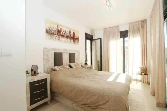 Villa 3 habitaciones 233m² en venta - La alberca — 39