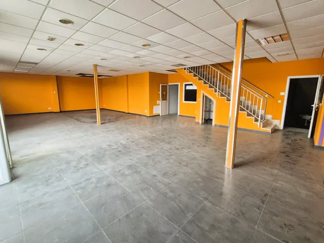 NAVE EN VENTA EN TUDELA DE DUERO, VALLADOLID - foto 4