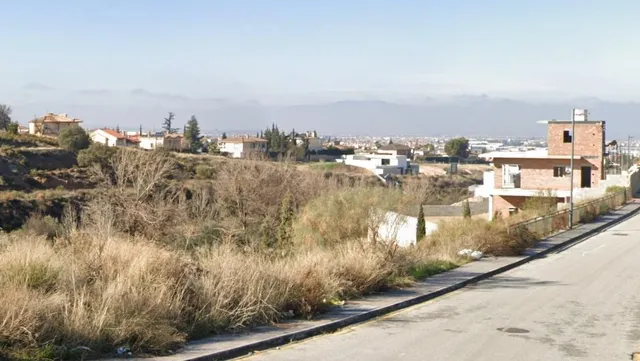 ¡Oportunidad única! Solar en Gójar, Calle Río Manzanil - 401 m2 — 3