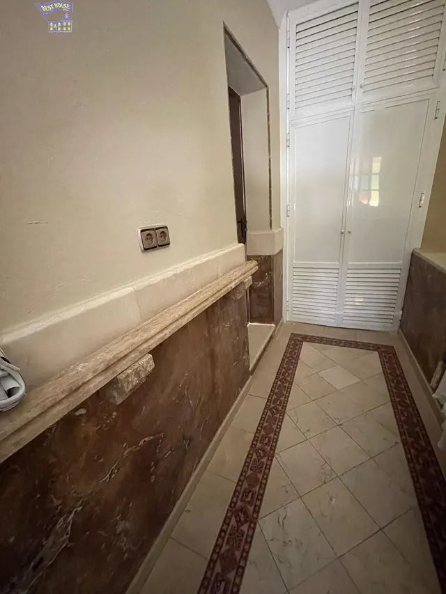 SE VENDE CASA + LOCAL INDEPENDIENTE EN ZONA DE LA CUESTA DE LA RUJANA — 30