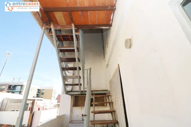 CASA INDEPENDIENTE CENTRO QUART DE LES VALLS — 17