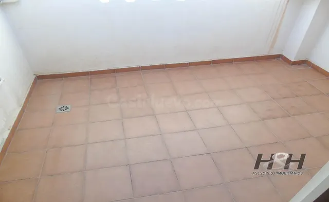 Piso 4 habitaciones 112m² en alquiler - Burjassot - foto 4