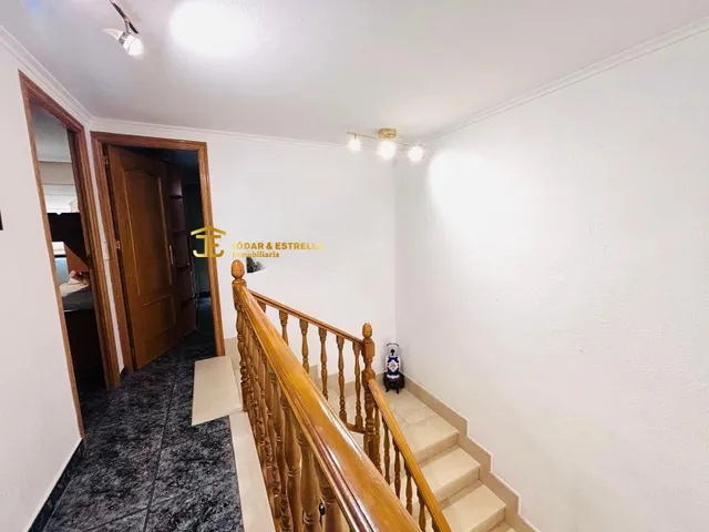 Amplio dúplex en la zona de San José — 15