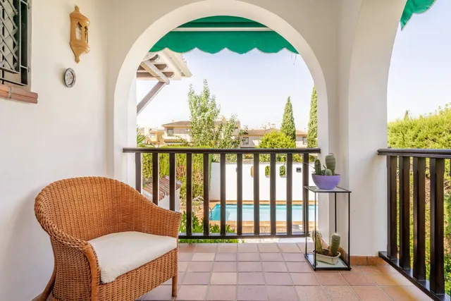 CHALET EXCLUSIVO UNA SOLA PLANTA EN EL CENTRO DE LA ZUBIA — 12