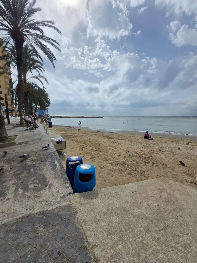 Magnifico atico reformado a unos pasos de la playa, idoneo como vacacional — 18