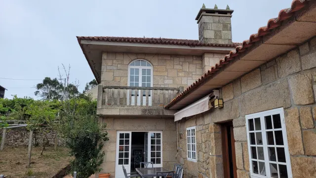 Chalet 6 dormitorios en Vilanova de Arousa — 6