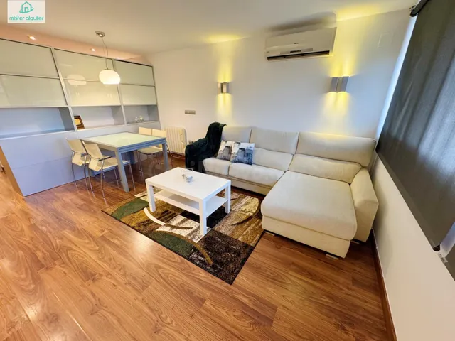 ELEGANCIA MEDITERRÁNEA A POCOS METROS DE LA ARENA DORADA - foto 3
