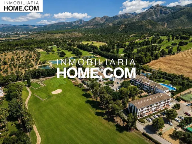 Adosado en Lauro Golf con piscina, pádel, golf, 4 terrazas y orientación sur — 7