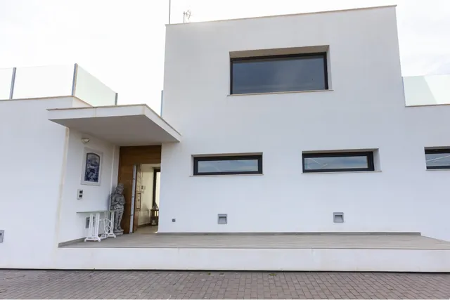 Exclusiva Villa de Lujo en carretera santa catalina con esta - foto 4
