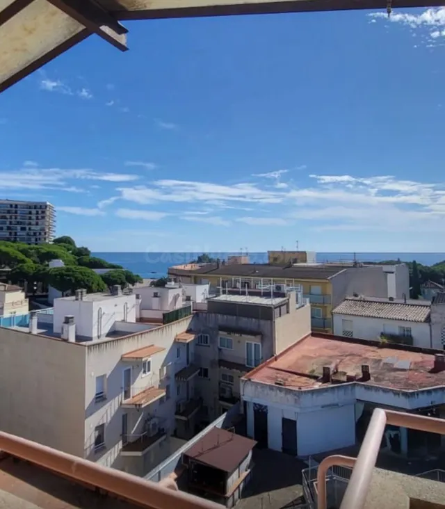 Edificio 1080m² en venta - 2º línea de mar - foto 2