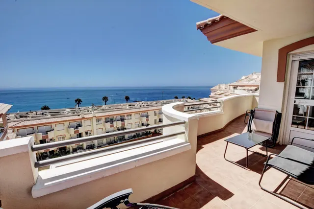 Piso con vistas Panoramicas al Mar y zona centrico al lado de la Playa — 21
