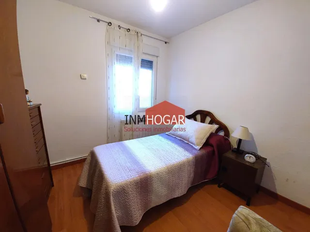 Planta baja reformada con patio en Sanchidrián, Ávila, al lado de la plaza — 19