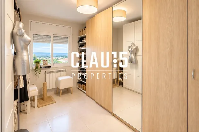 Casa en venta con piscina y vistas panorámicas en Vistamar, Sant Cebrià de Vallalta — 9