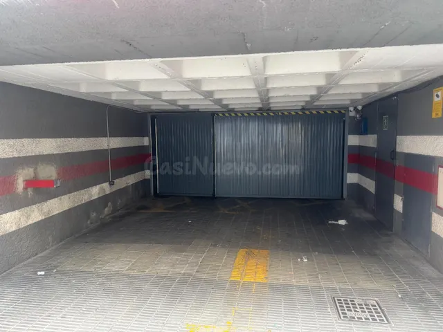 Plaza de Parking en Alquiler en Calle Sevilla - foto 2