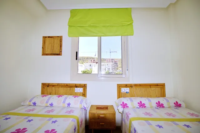 Adosado tipo triplex en Guardamar del Segura. — 28