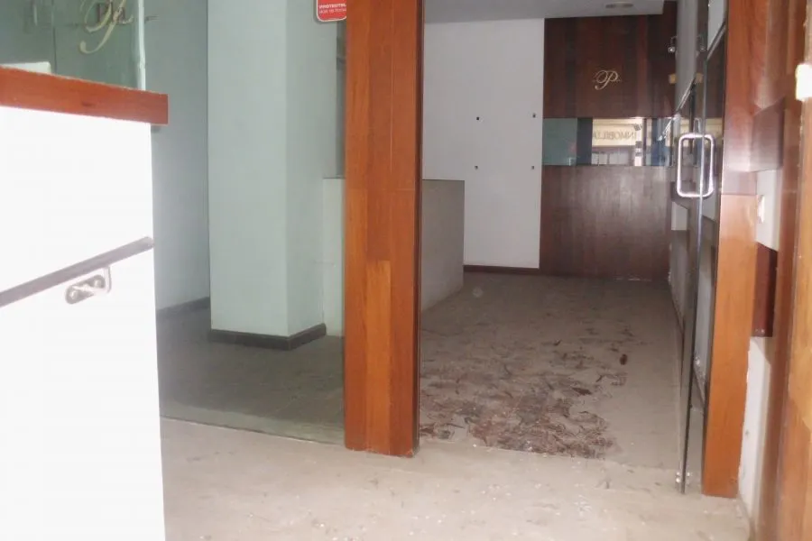 Local comercial en C/ Mayans - Ontinyent