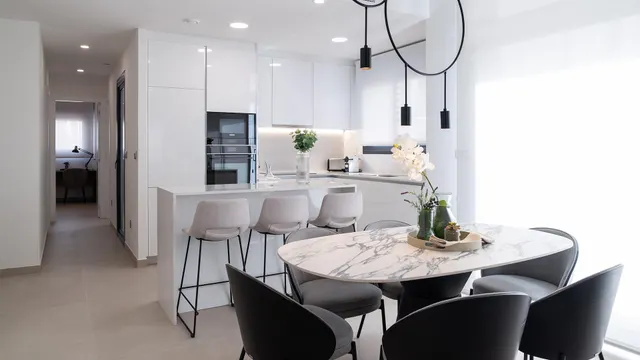 Exclusivo Apartamento en Playa de Poniente, Benidorm — 10