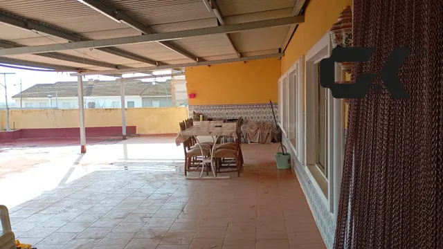 157 m2 con terraza y todas las estancias exteriores en Zarci - foto 2