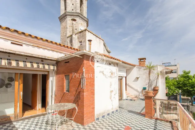 Edificio para reformar en venta en pleno centro de Malgrat de Mar — 25