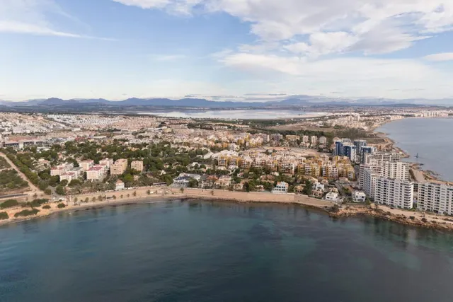 Nový projekt luxusních apartmánů se 2/3 ložnicemi a 2 koupel - foto 4