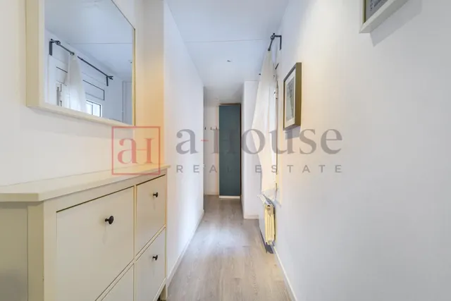 Piso listo para entrar a vivir con balcón en sant gervasi — 27