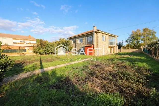Casa de piedra con finca de más de 2.200 m² a 2 minutos de A - foto 4