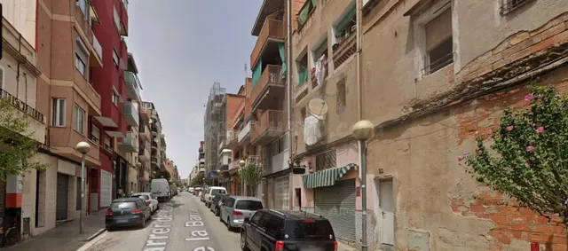 PISO EN BADALONA
