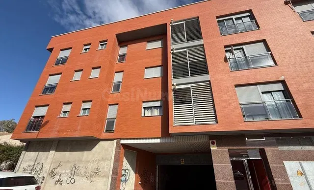 SE VENDE piso OKUPA en C Juan Jose Mtnez Ferra 27 de Lorca - foto 2