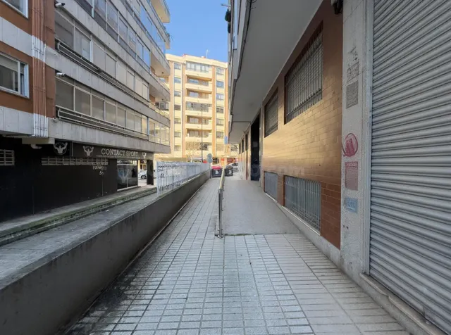 Local comercial 10 habitaciones 700m² en alquiler - Centro U - foto 4