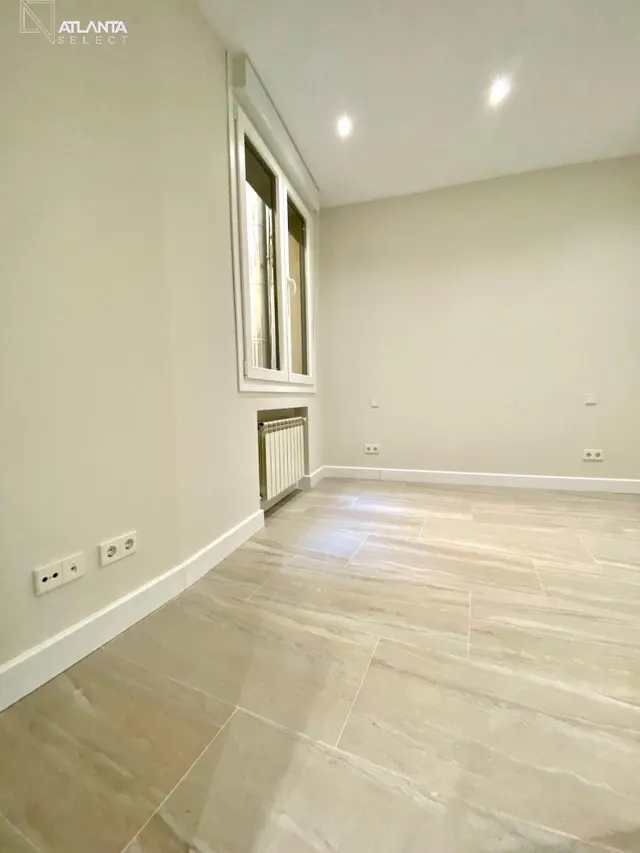 PISO EN VENTA  EN MALASAÑA — 7
