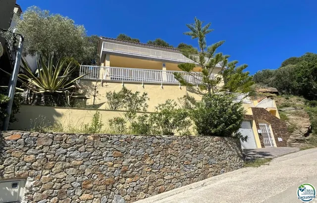 MAGNIFICO XALET DE 253 M2 CONSTRUIDOS, 608 M2 DE PARCELA, BO