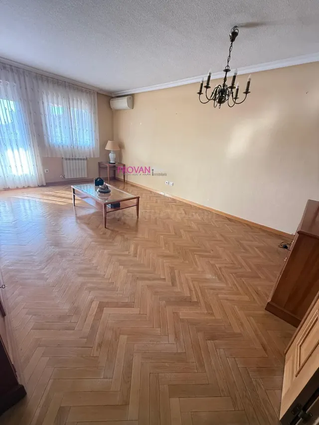 SEMINUEVO CON 3 DORMITORIOS. GARAJE, TRASTERO Y TERRAZA!!! - foto 5