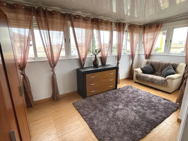 Villa independiente totalmente renovada con apartamento independiente y piscina en La Zenia!!! — 7