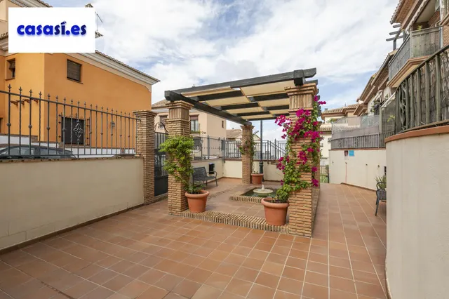 Ático en venta en La Zubia — 21