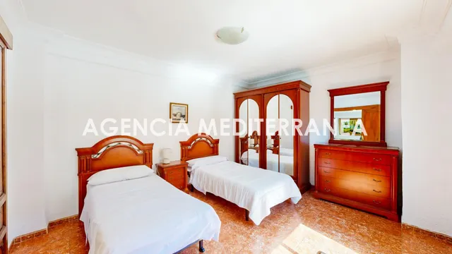 Piso en venta en la playa de la malvarrosa — 40