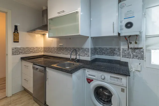 PISO DE TRES habitaciones GUINDALERA — 26
