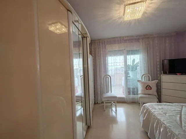 Piso 3 habitaciones 112m² en venta - Pueblo Levante — 26