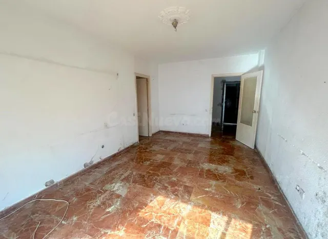 ¡OPORTUNIDAD PARA FAMILIAS EN EL CENTRO DE ALGECIRAS! — 3