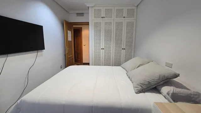 PISO DE LUJO EN ESQUINA TODO EXTERIOR — 39