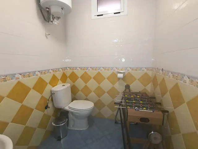 Se alquila Local en el Nuevo CC, totalmente equipado — 6