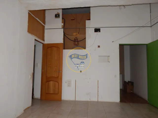 ESPACIOSO LOCAL CENTRICO EN ONTINYENT — 21