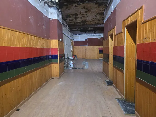 PON TU NEGOCIO DE COMIDA PARA LLEVAR Y OTRO PARA TIENDA EN  SANTA POLA — 15