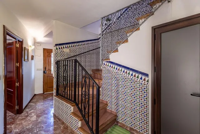 PRECIOSA CASA CON VISTAS A LA ALHAMBRA — 39