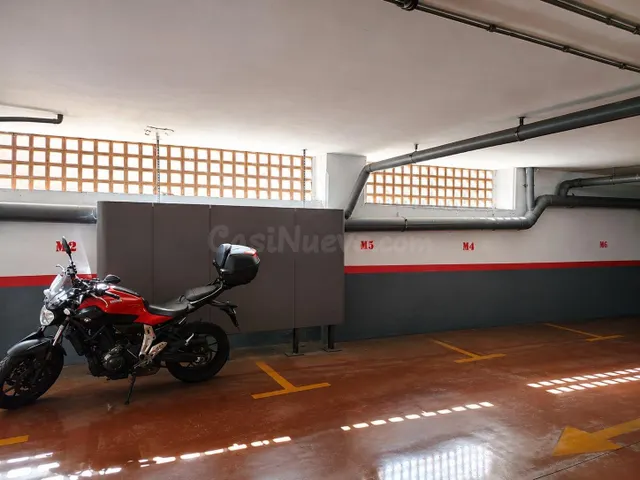 Amplio Parking de Moto en Figaro - Montmany por solo €30