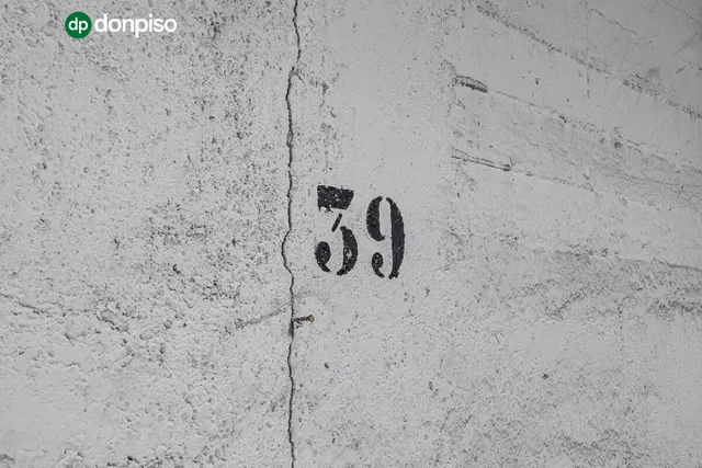 PISO REFORMADO CON VISTAS PANORÁMICAS A UN PASO DEL CENTRO DE GRANADA — 33