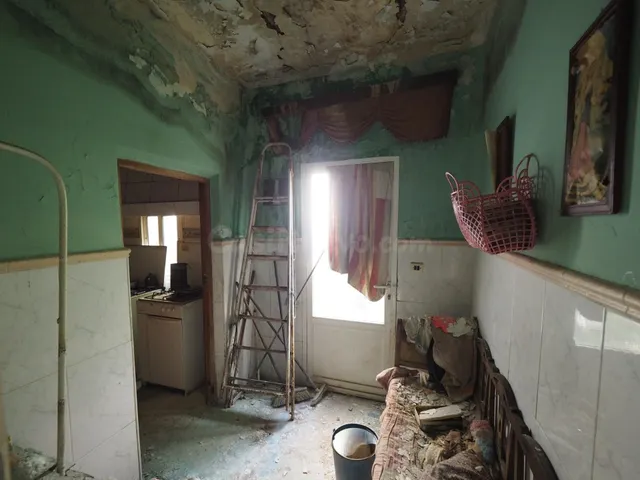 Oportunidad de Inversión en Argamasilla de Alba: Casa para D - foto 2