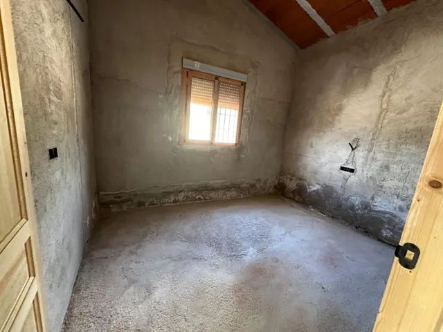 Casa de campo en una parcela de 10600 metros — 10